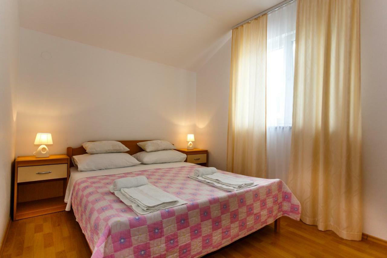 Villa Luka マリンスカ エクステリア 写真